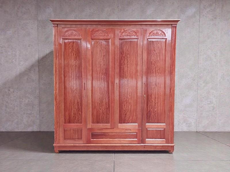 Tủ quần áo gỗ cao cấp