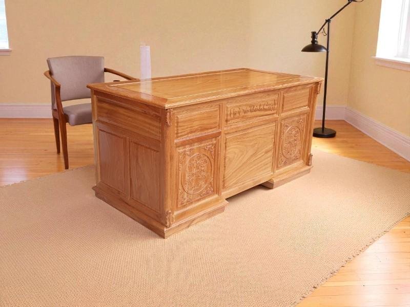 Bàn gỗ làm việc văn phòng