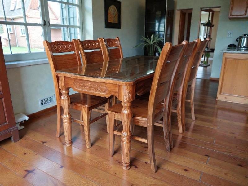 Bộ bàn ghế ăn gỗ tự nhiên