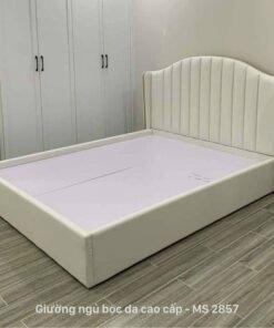 Giường bọc nệm cao cấp