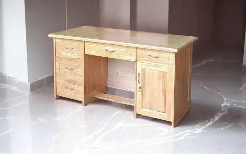 7 mẫu bàn làm việc văn phòng đẹp, chuyên nghiệp nhất