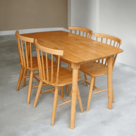 Bàn ăn gỗ 4 ghế MS 3089