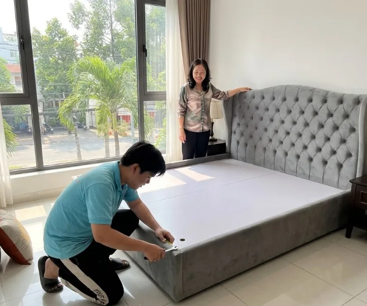 Bộ giường bọc nệm bàn trang điểm