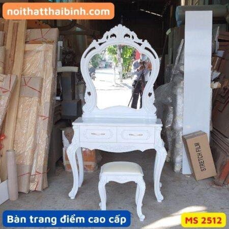 3 lợi ích bàn trang điểm có nhiều ngăn kéo