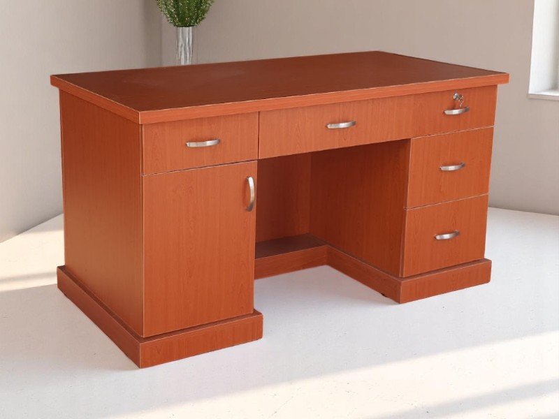 7 lý do nên chọn bàn làm việc gỗ tự nhiên