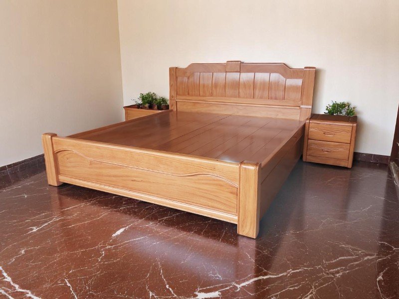 Giường gỗ hương xám
