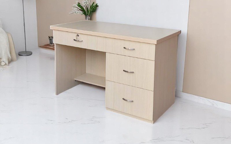 Mẹo bảo quản bàn làm việc luôn như mới