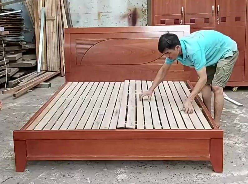 Loại đệm phù hợp cho giường gỗ giá bao nhiêu