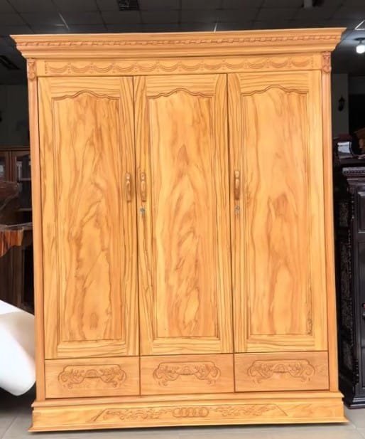 Cửa hàng tủ quần áo Quận 4 là gì