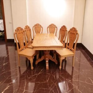 Bước làm sạch bàn ăn gỗ đúng cách