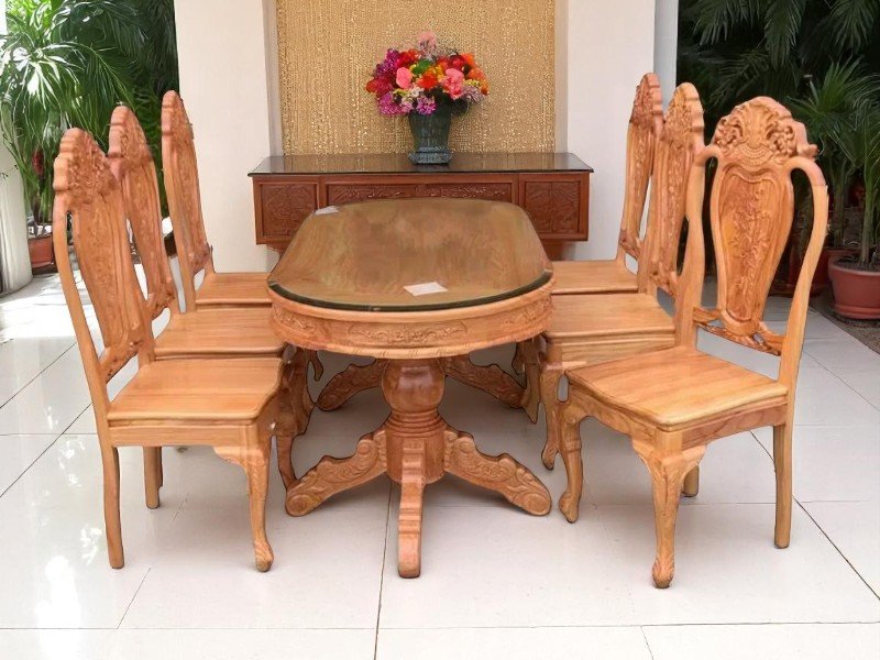 Hướng Đặt Bàn Ăn Gỗ Hợp Tuổi Dần
