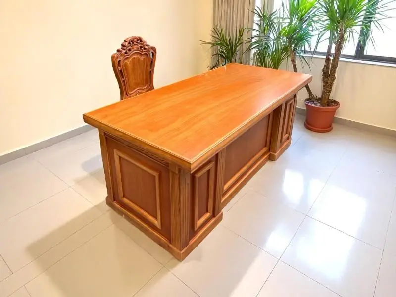 5 Bí quyết kéo dài tuổi thọ bàn làm việc 5 Bí quyết kéo dài tuổi thọ bàn làm việc