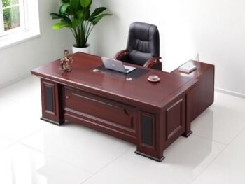 6 cách làm sạch bàn làm việc gỗ đơn giản