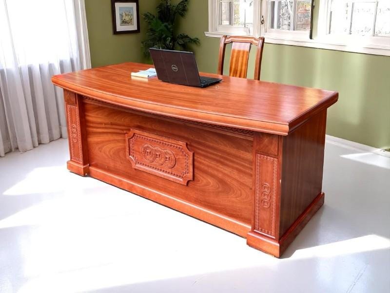 Bàn làm việc chân sắt mặt gỗ công nghiệp