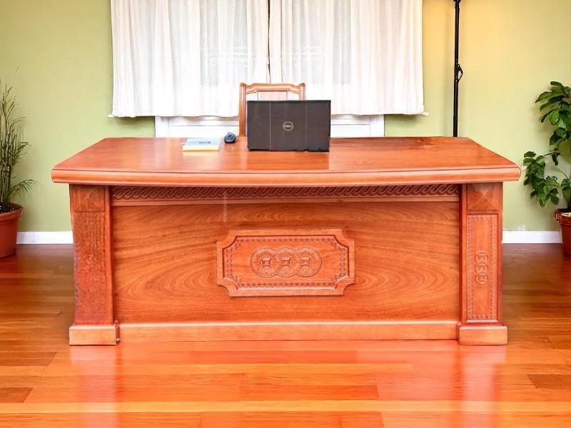 Bàn làm việc chân sắt mặt gỗ công nghiệp
