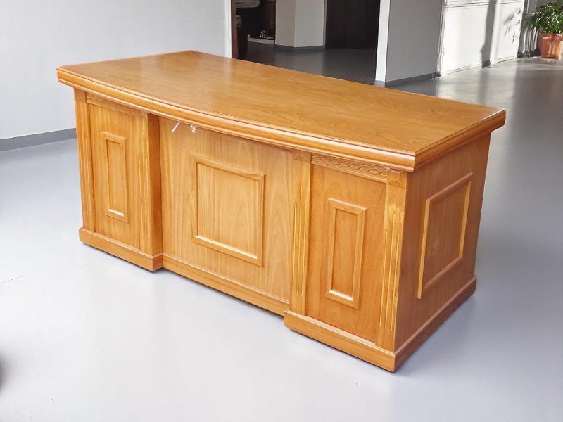 Bàn làm việc có ngăn kéo tiện lợi