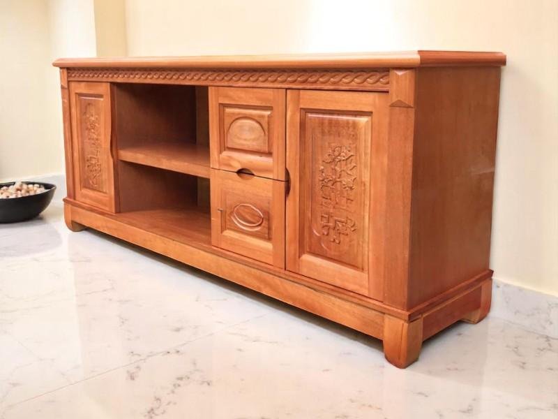 Cách chọn kệ tivi phòng khách