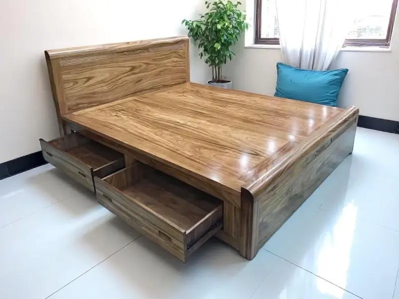 Giường ngủ gỗ xoan đào tại Hóc Môn