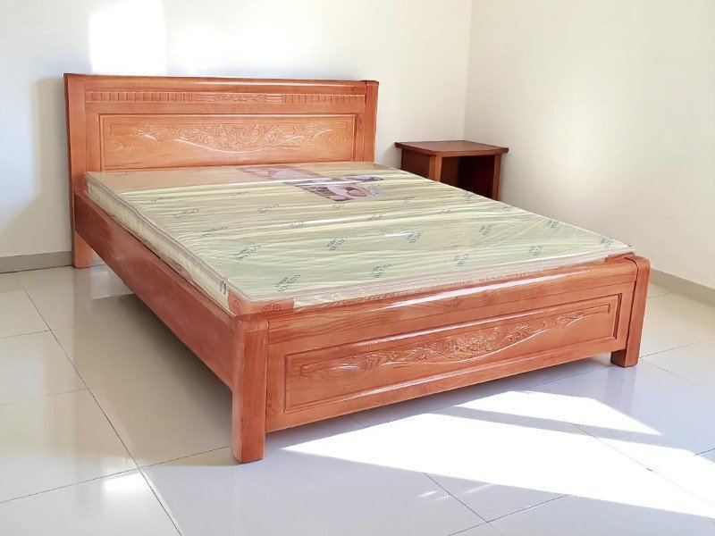 Mẹo bảo vệ giường gỗ khi ẩm