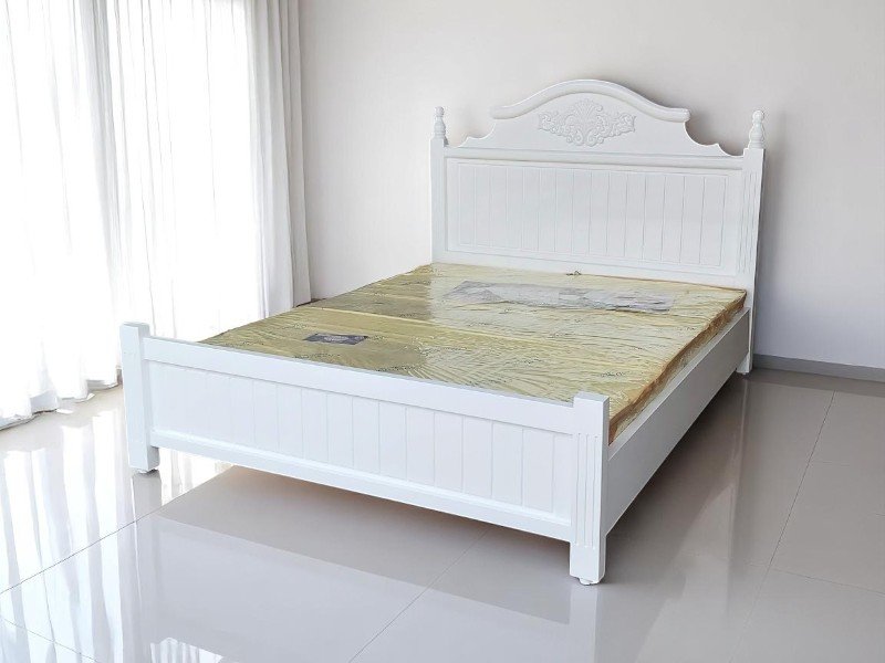 Mẹo bảo vệ giường gỗ khi ẩm
