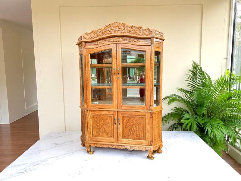 Tủ rượu nhỏ gọn cho căn hộ