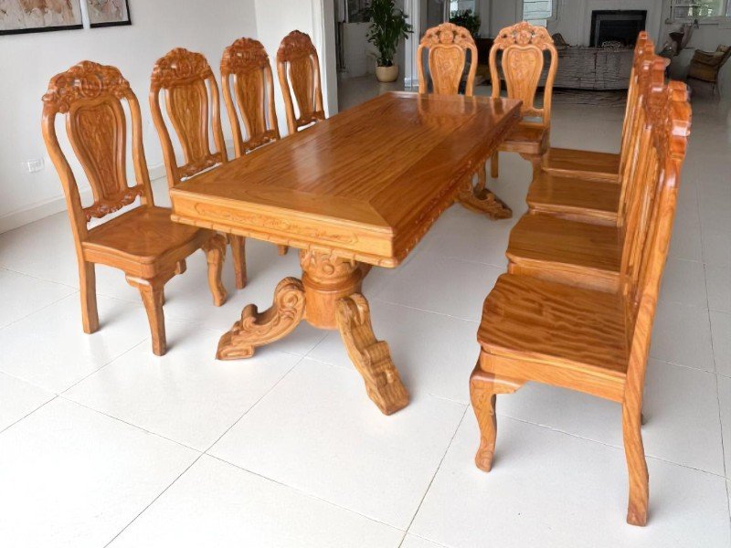 6 cách phối màu bàn ăn gỗ hài hòa sang trọng