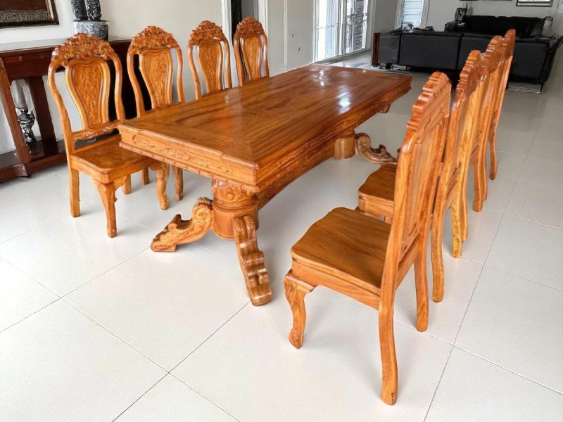 7 lợi ích khi dùng bàn ăn gỗ tự nhiên