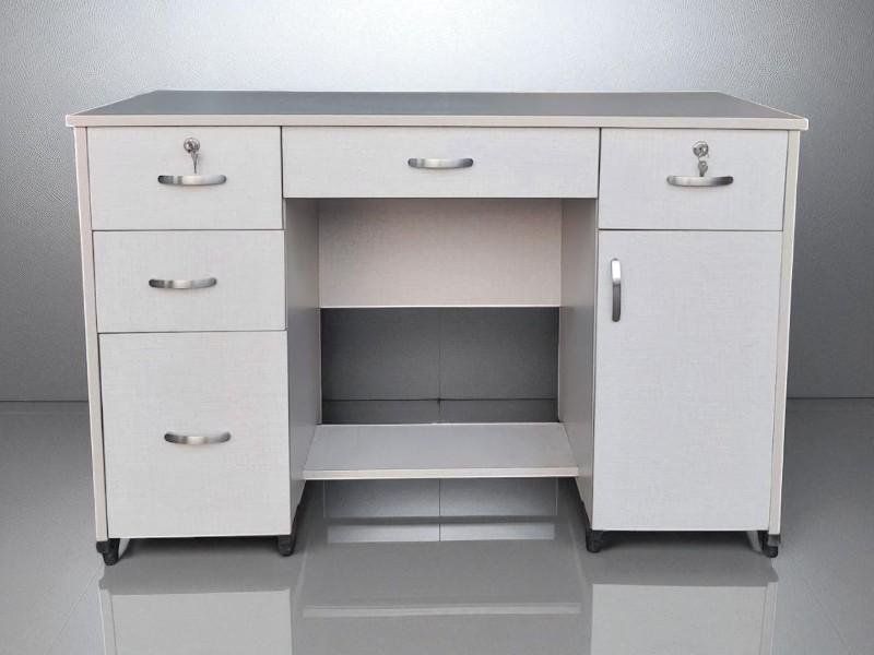 Bàn làm việc cong