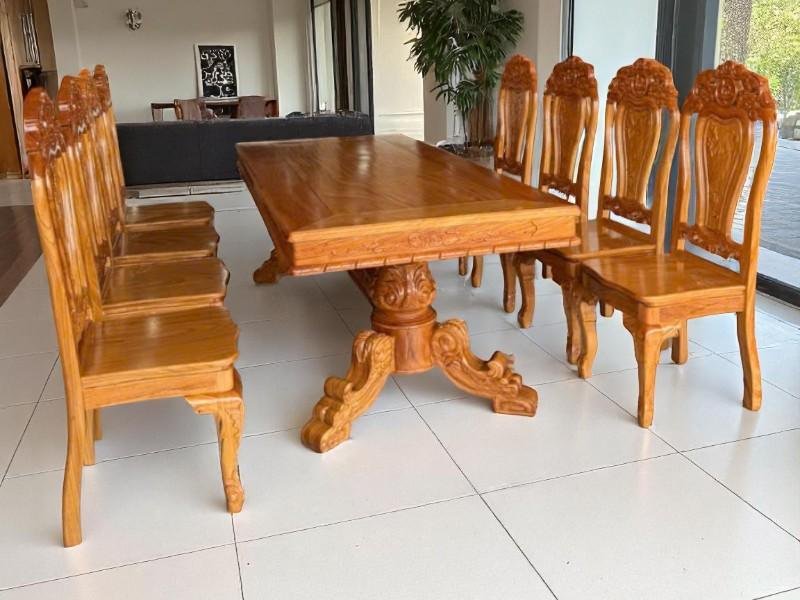 4 Hướng Dẫn Bảo Trì Bộ Bàn Ăn Để Duy Trì Thẩm Mỹ 2 Hướng Dẫn Bảo Trì Bộ Bàn Ăn