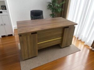 Bàn Làm Việc Nhân Viên Văn Phòng