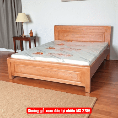 Giường gỗ xoan đào tự nhiên bền đẹp cho gia đình