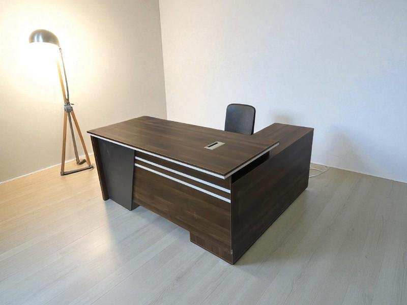 5 mẫu bàn làm việc giám đốc cao cấp sang trọng nhất