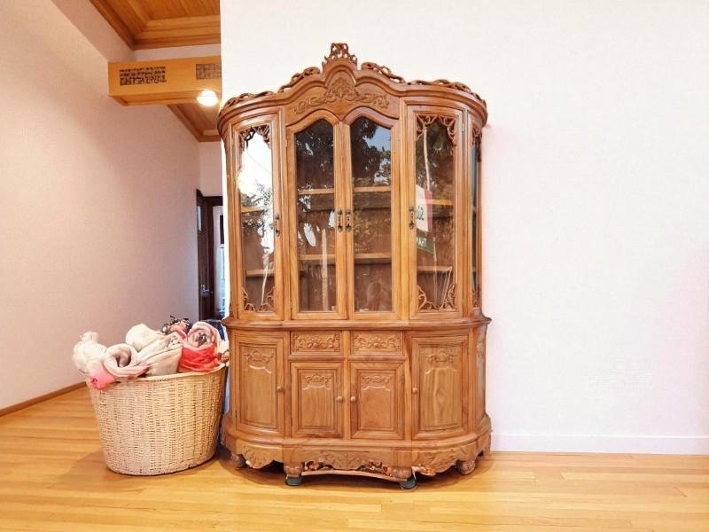 6 cách bố trí đèn cho tủ rượu sang trọng và tinh tế