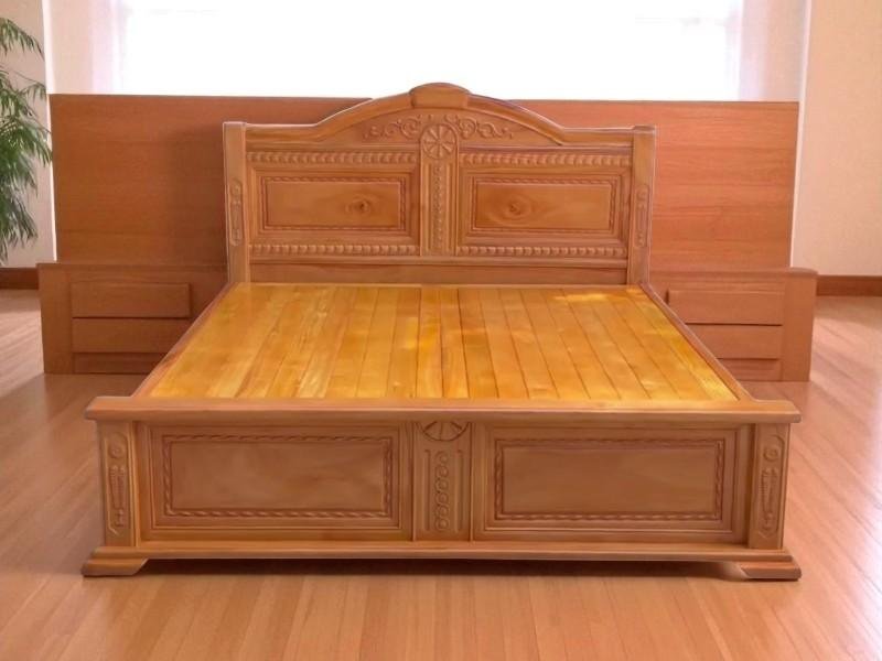 Giường ngủ gỗ tự nhiên giá bao nhiêu tiền?