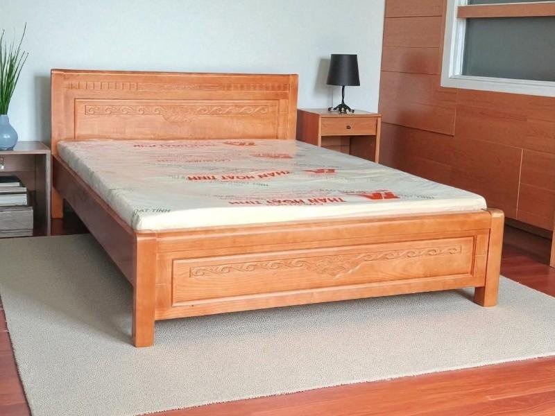 Giường ngủ gỗ tự nhiên giá bao nhiêu tiền?