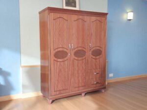 Lợi Ích Tủ Quần Áo Gỗ Tự Nhiên