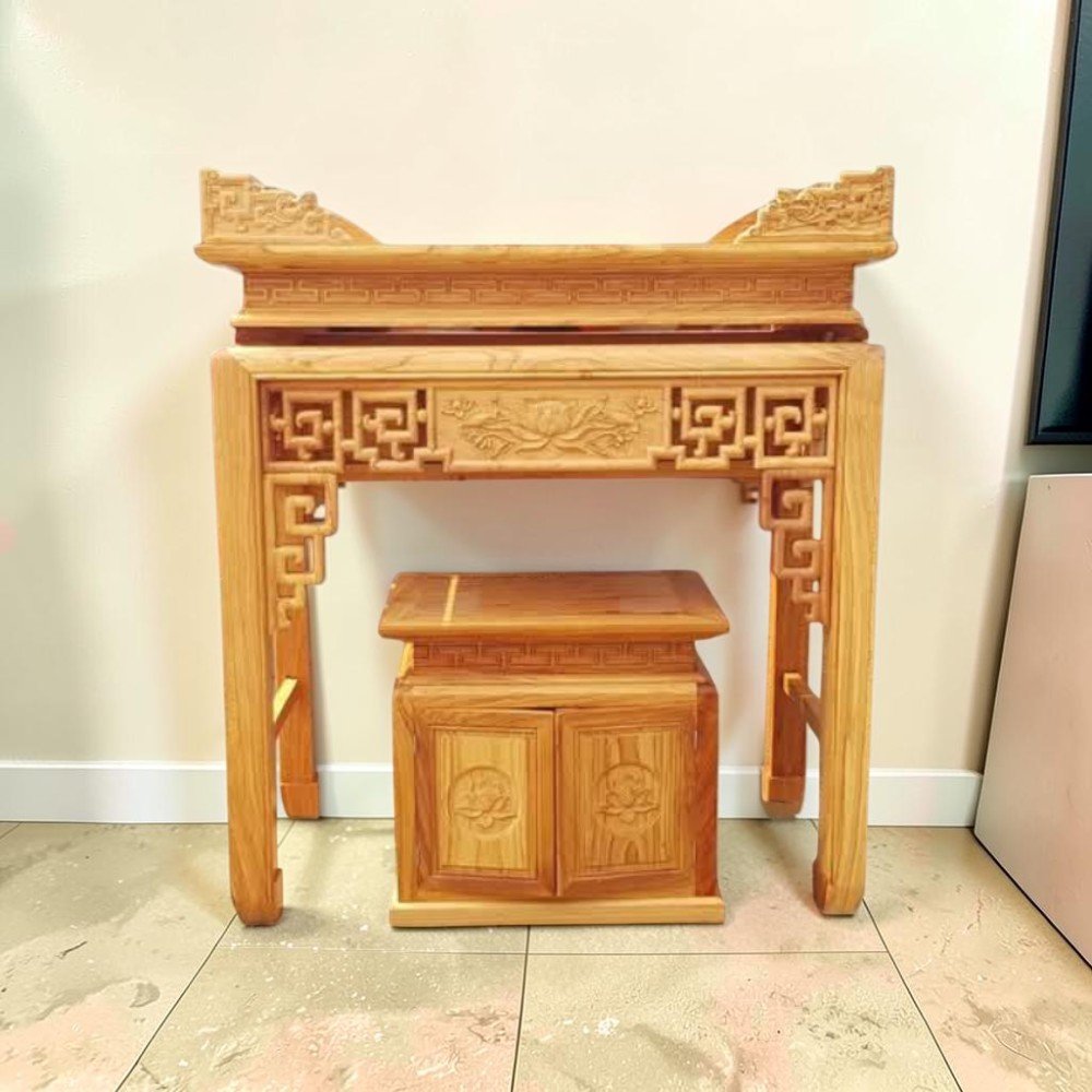 Mẫu bàn thờ gia tiên gỗ hương chạm khắc hoa văn tinh xảo